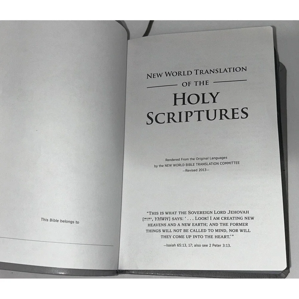 New World‎ Translation of the Holy Scriptures Watch Tower Bible 2013 Small